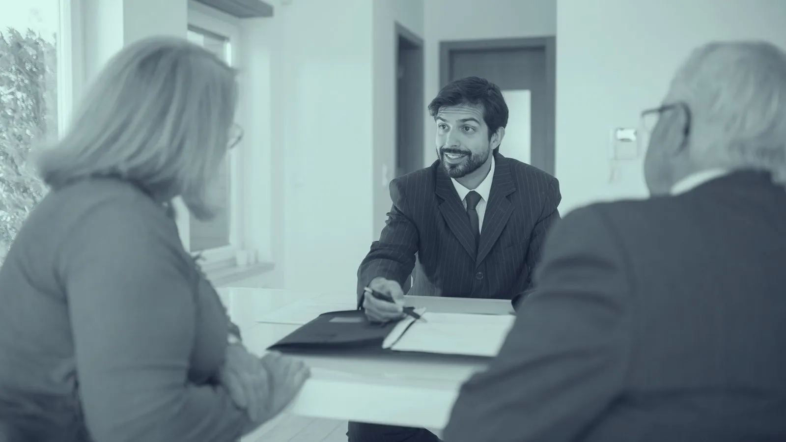 Mortgage Brokers businesses using SMBcrm